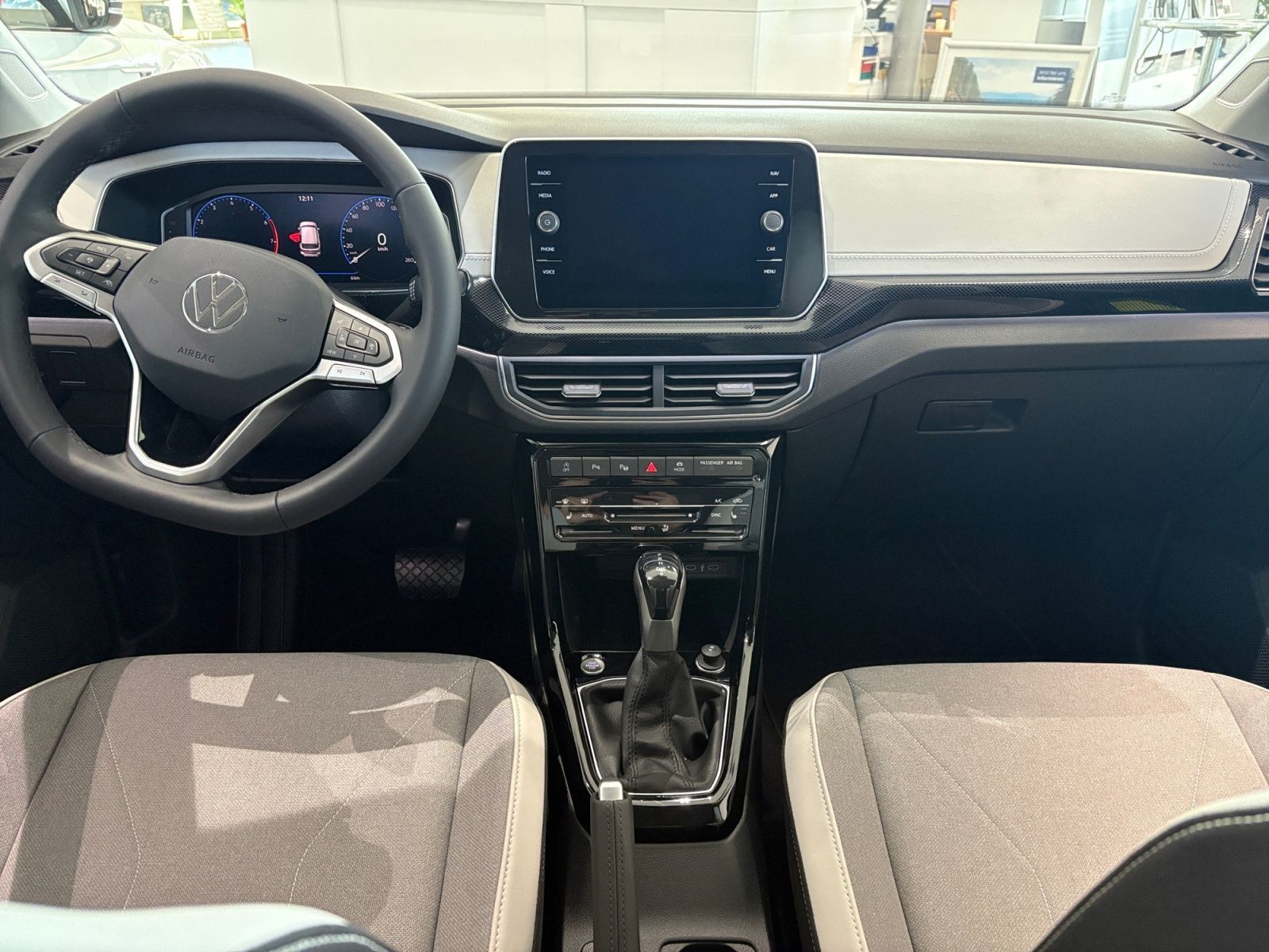 Volkswagen T-Cross - Bild 8