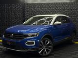 Volkswagen T-Roc 2.0 TDI 4Motion DSG*Leder*Pano*ACC*1-Hand - Volkswagen T-Roc: Vollleder, Beheizbares Lenkrad