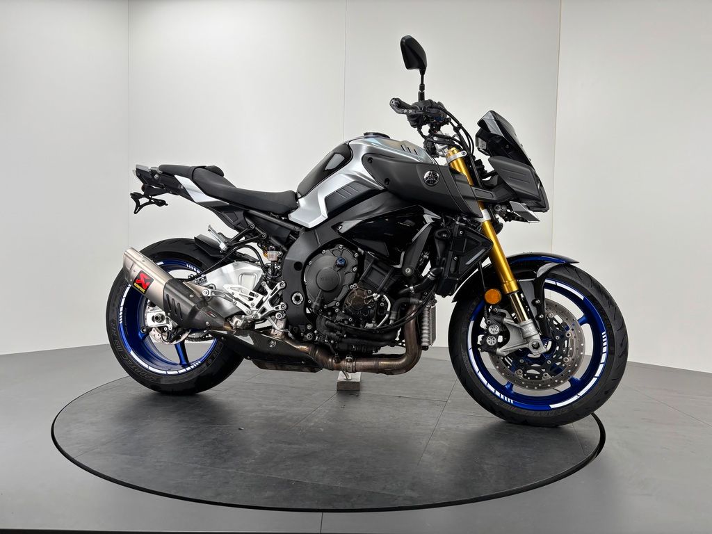 Fahrzeugabbildung Yamaha MT-10 SP *TOP-ZUSTAND *AKRAPOVIC