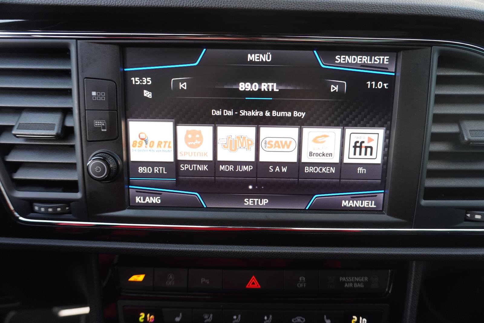 Seat Leon ST 2.0 Cupra 300 4Drive LED Navi Panorama