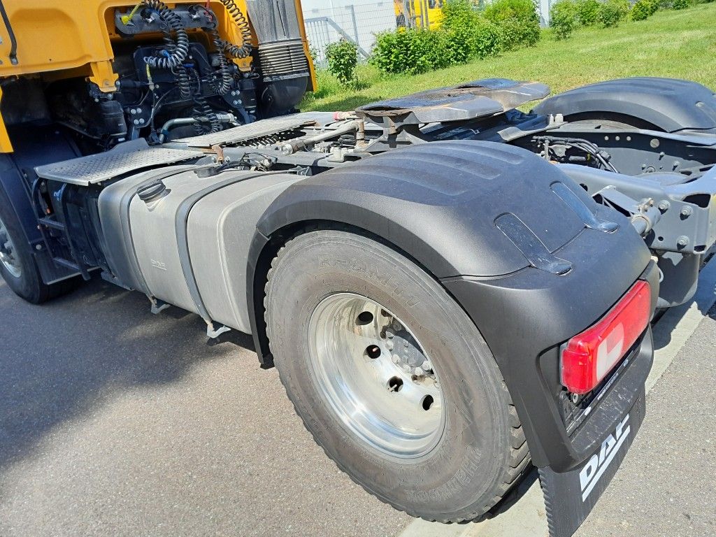 Fahrzeugabbildung DAF FT XF 530 SC PXP, 4x4, Kipphydraulik