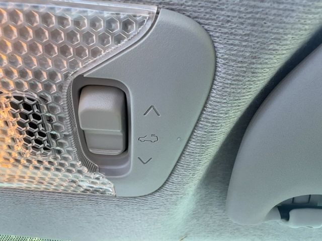 Foto Nummer 24: PEUGEOT 108