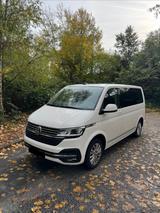 Volkswagen T6.1 Multivan Generation six m. VW Neuwag. Garan