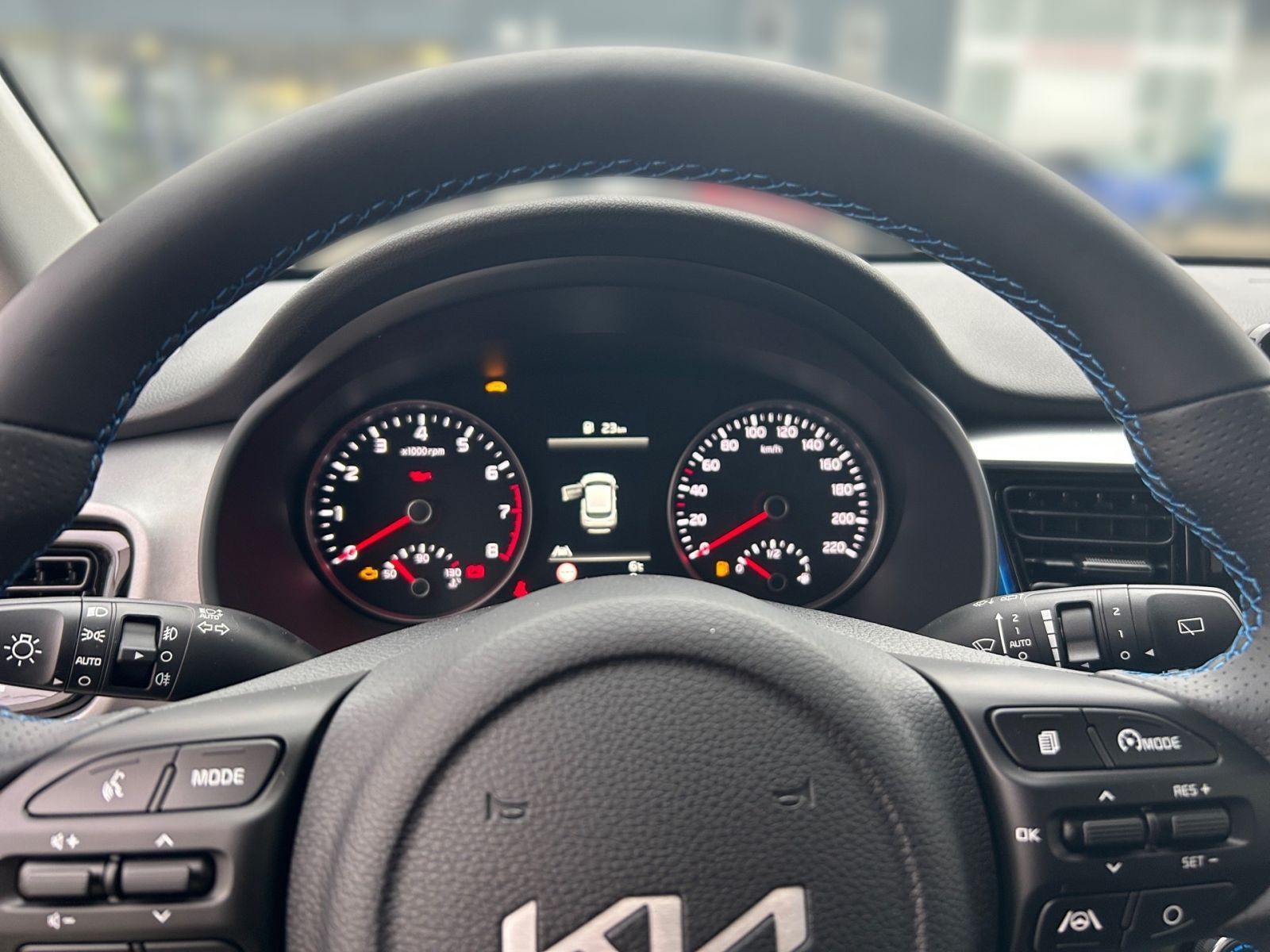 Fahrzeugabbildung Kia STONIC 1.0T 100 EDITION NIGHTLINE