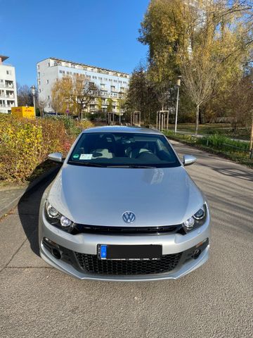 Volkswagen VW Scirocco R-Line | Automatik | 160 PS | ...