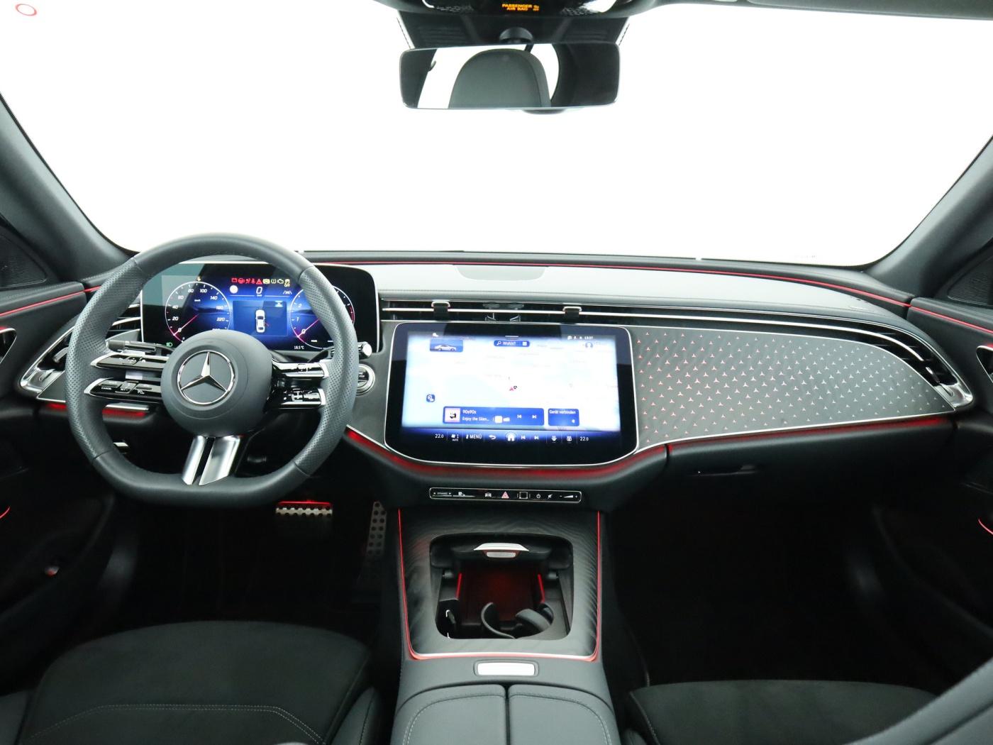 Mercedes-Benz E 200 AMG Adv*Pano*LED*Sitzhzg*Navi*19-Zoll*DAB*