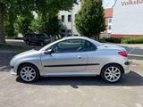 Peugeot 206 *KLIMATRONIC*CABRIO*SHZ*SCHECKHEFT* - Peugeot 206 in Bielefeld