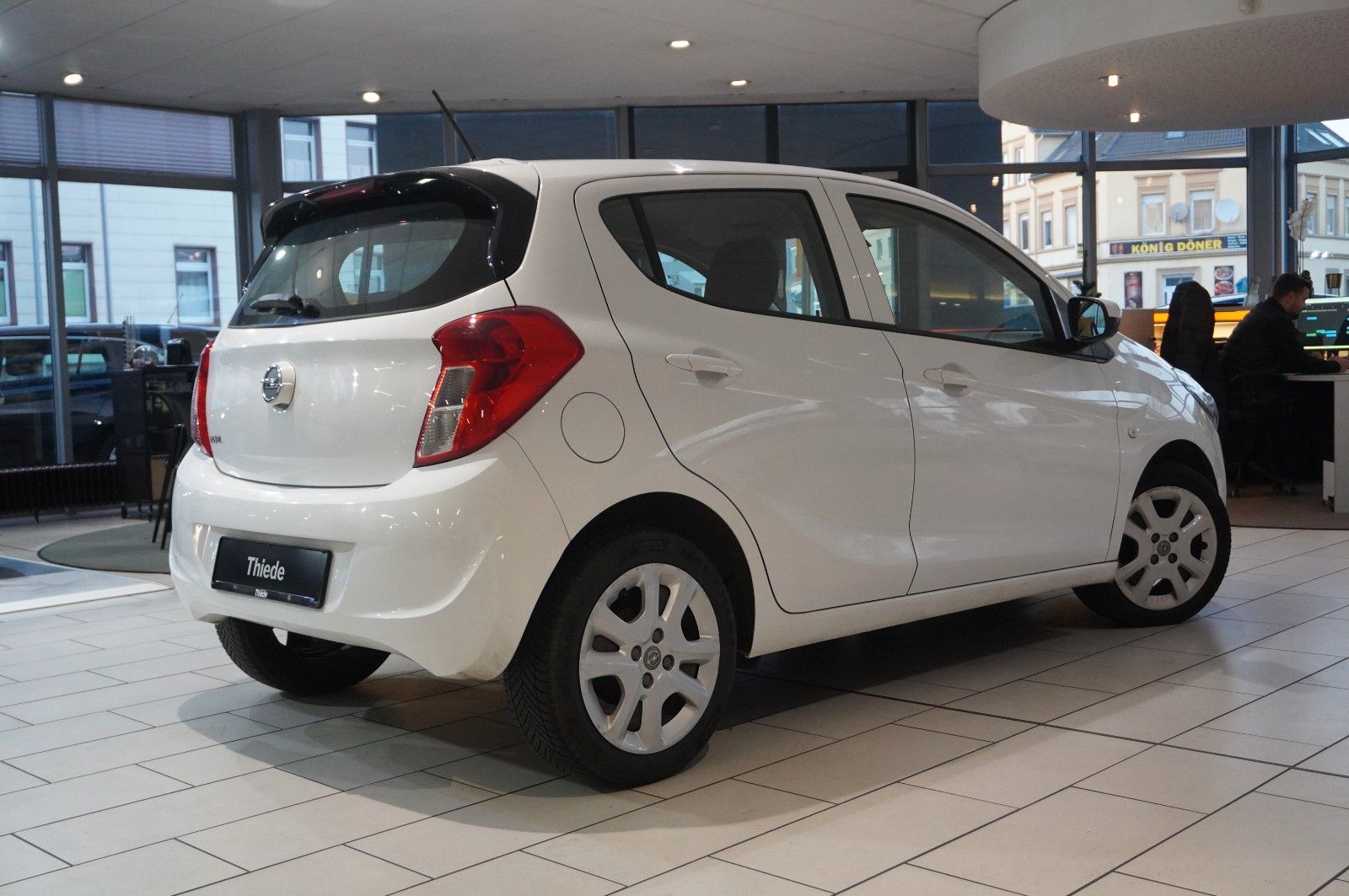 Fahrzeugabbildung Opel Karl 1.0 EDITION 5-TÜR KLIMA/USB/TEMP./BT