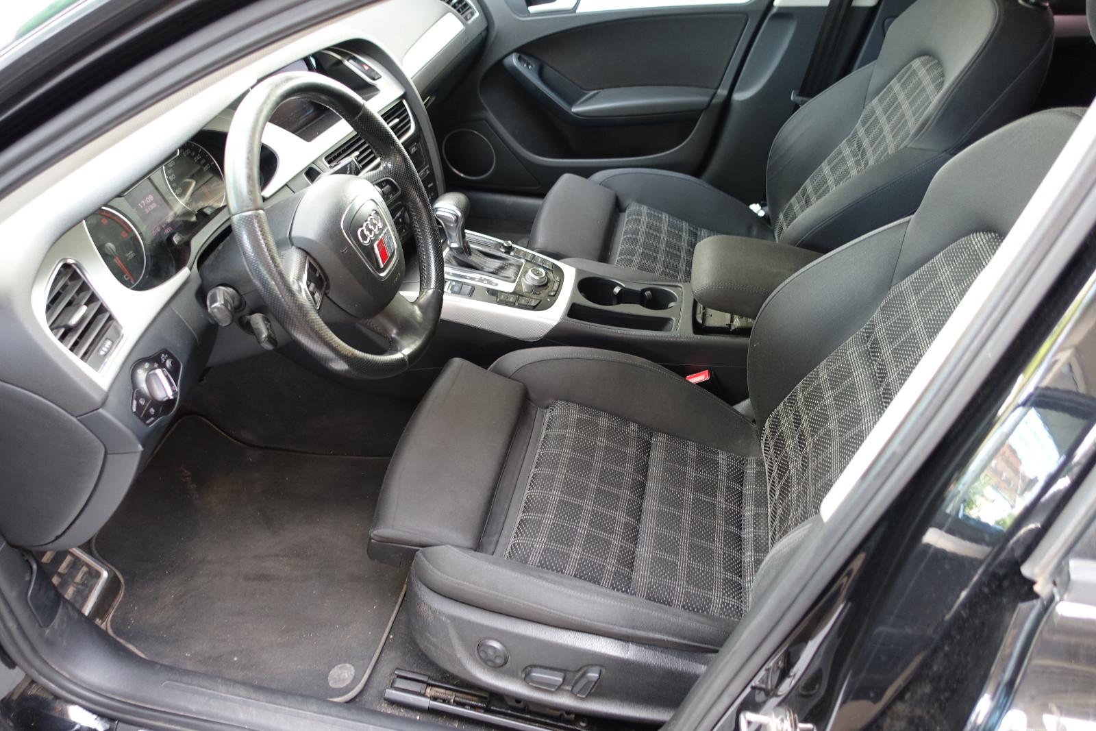 Audi A4 2009 — photo 17
