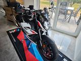 BMW  M1000R|1. Hand| Unfallfrei| BMW-Garantie 09/27 - BMW R27