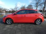 Hyundai i20 Style / Automatik / RFK - Hyundai i20: Rot