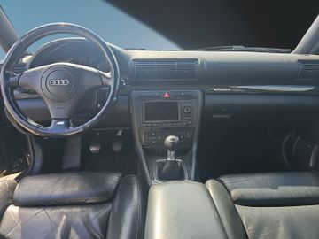 Audi S4 Avant 2.7 quattro Leder,Navi,Xenon,BOSE
