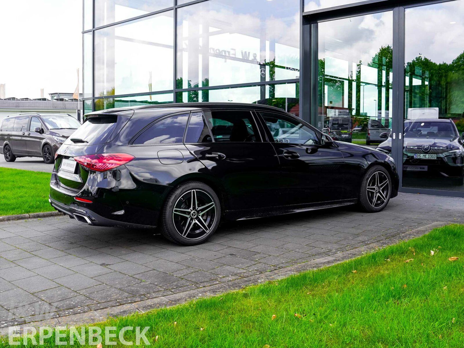 Fahrzeugabbildung Mercedes-Benz C 220 d T-Modell AMG AHK Memory Pano Totw