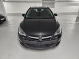 Opel Astra Sports T. 2.0 CDTI Active - Opel Astra mit Diesel-Antrieb: 2.0