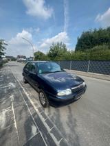 Mazda 121  / Automatik - Mazda 121 Gebrauchtwagen