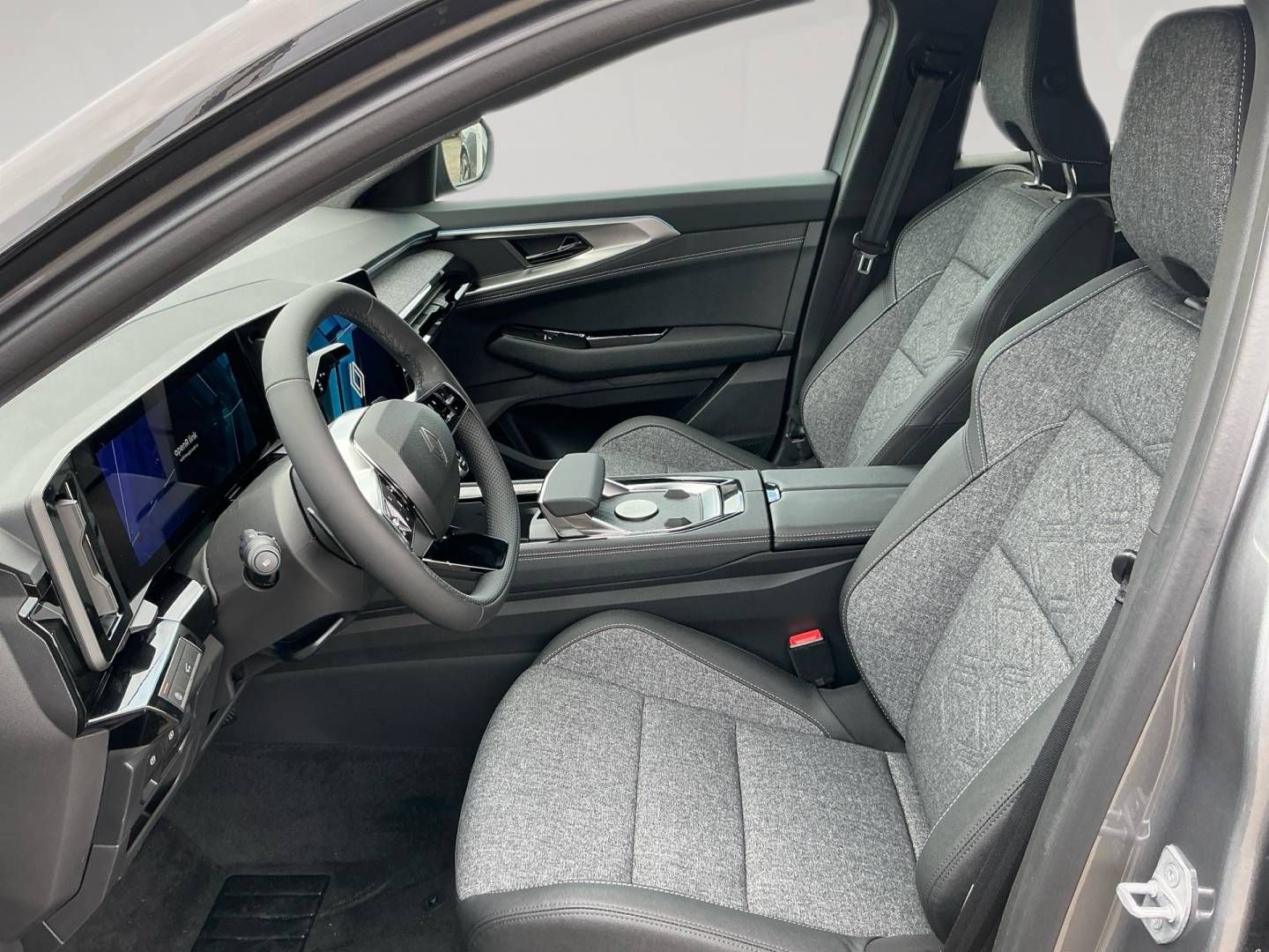 Fahrzeugabbildung Renault Austral Techno Full Hybrid E-Tech 200