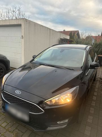 Ford Focus Kombi 1,5 L Cool & Sound, Schwarz