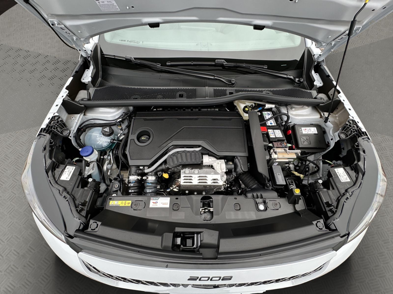 Peugeot 2008 - Bild 21