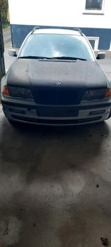 BMW E46 330i/Touring Automatik Vollausstat... - BMW 330 mit Benzin-Antrieb: Kombi, E46 330i