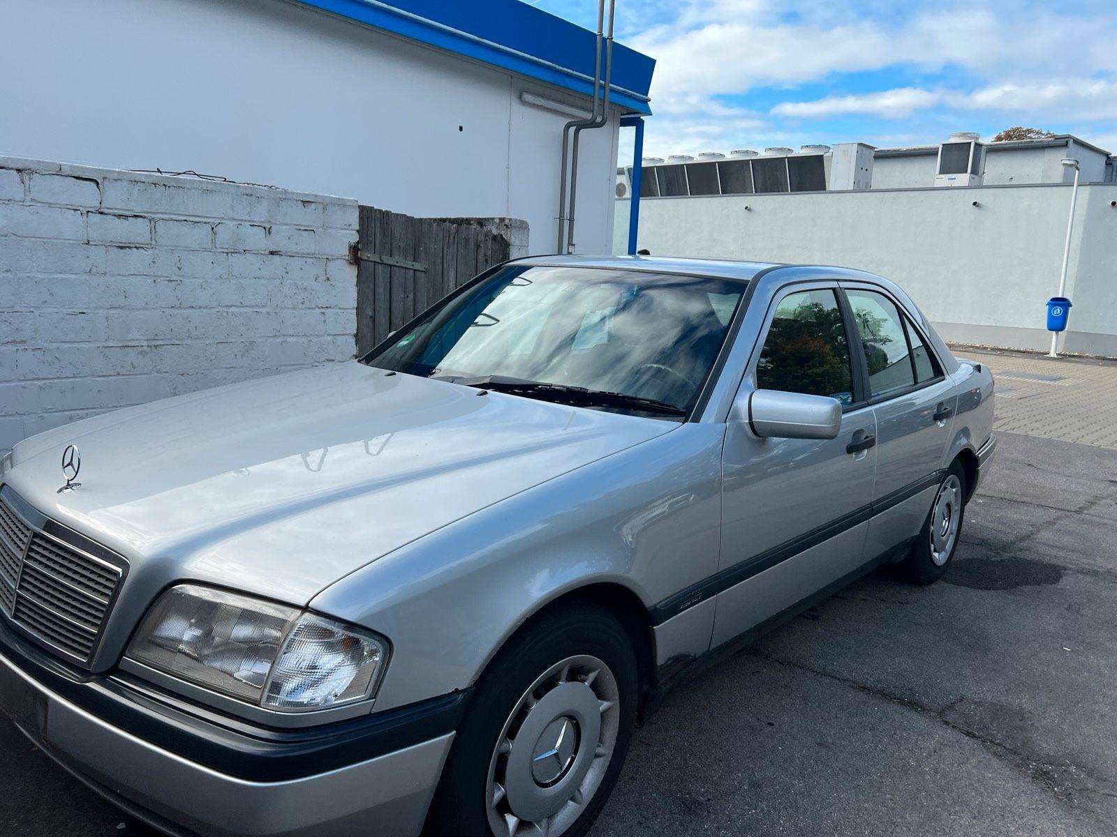 Mercedes-Benz Andere