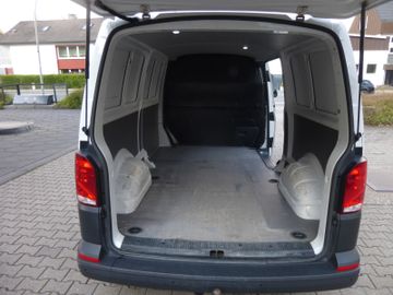 Volkswagen T6 Transporter - 10