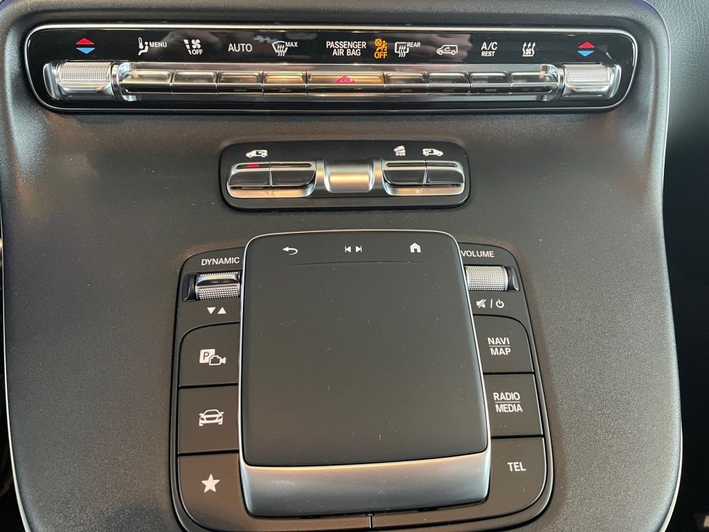 Fahrzeugabbildung Mercedes-Benz V 300 d 4MATIC AVANTGARDE Lang BURM AMG-LINE STH