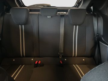 Fotografie 13 des Opel Corsa F GS Navi Kamera Sitz-/Lenkradheizung