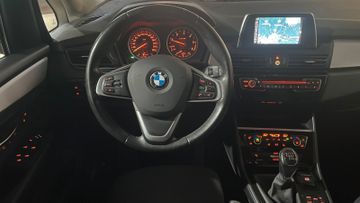 BMW 218 Gran Tourer - 9