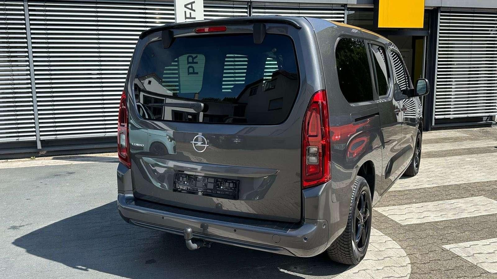 Fahrzeugabbildung Opel Combo Elegance 130