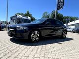 Mercedes-Benz A 180 DCT *Navi Sitzh. AHK Parkassist DAB Alu* - gebrauchte Mercedes-Benz A 180 aus dem Jahr 2022