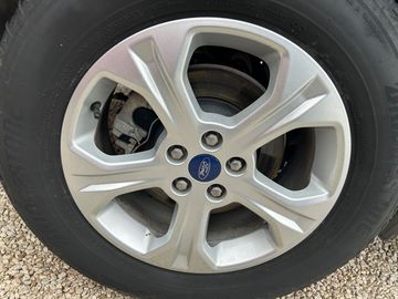Ford Kuga - 8