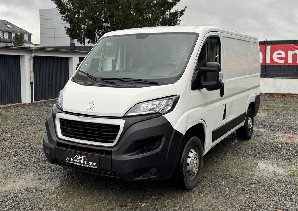 Peugeot Boxer 330 L1H1 Premium BlueHDi 120 2021