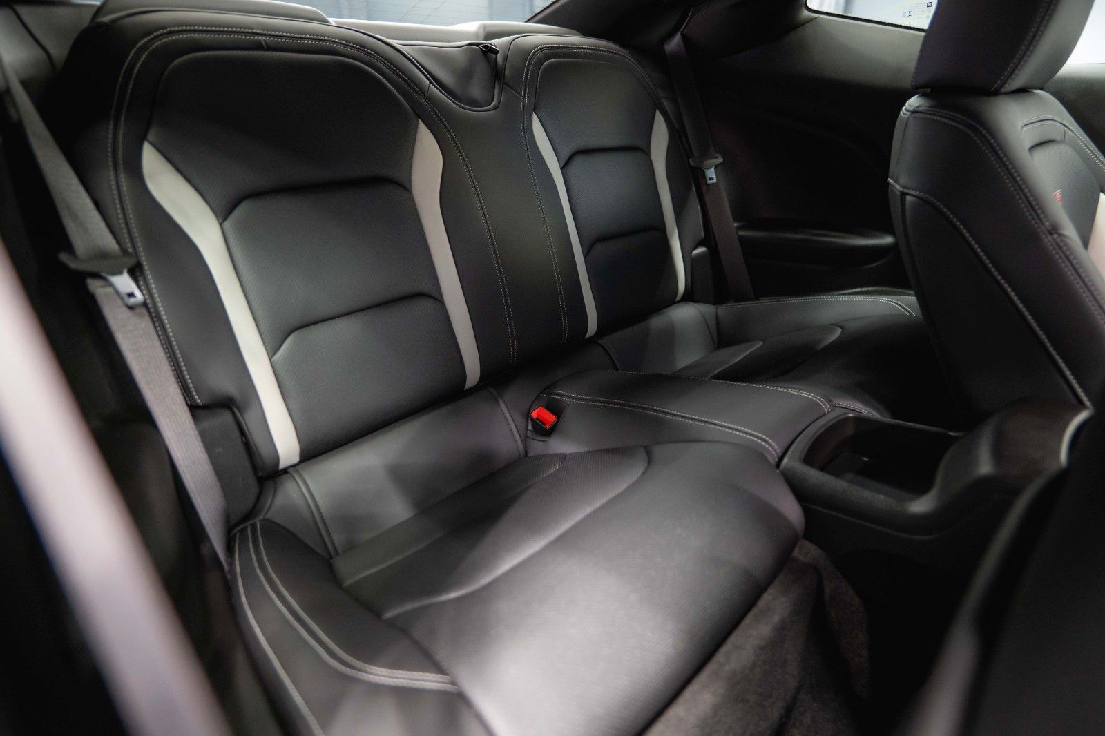 Fahrzeugabbildung Chevrolet Camaro 6.2 SS Coupe RS LT1 Performance *CarPlay*