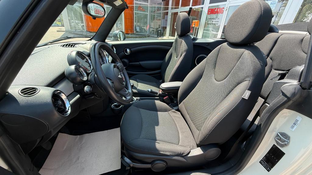 MINI One Cabrio