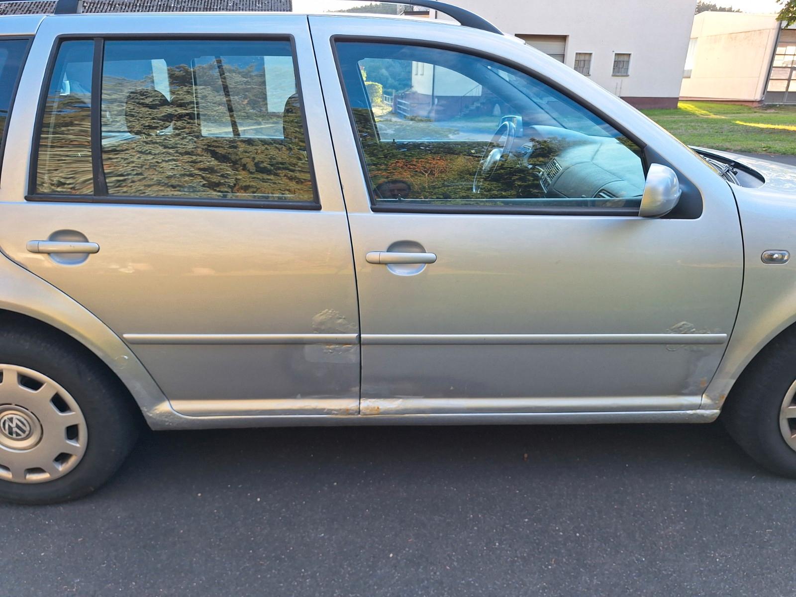 Volkswagen Golf 2004 — engine 1.896 cm³, 101 HP (74kW)