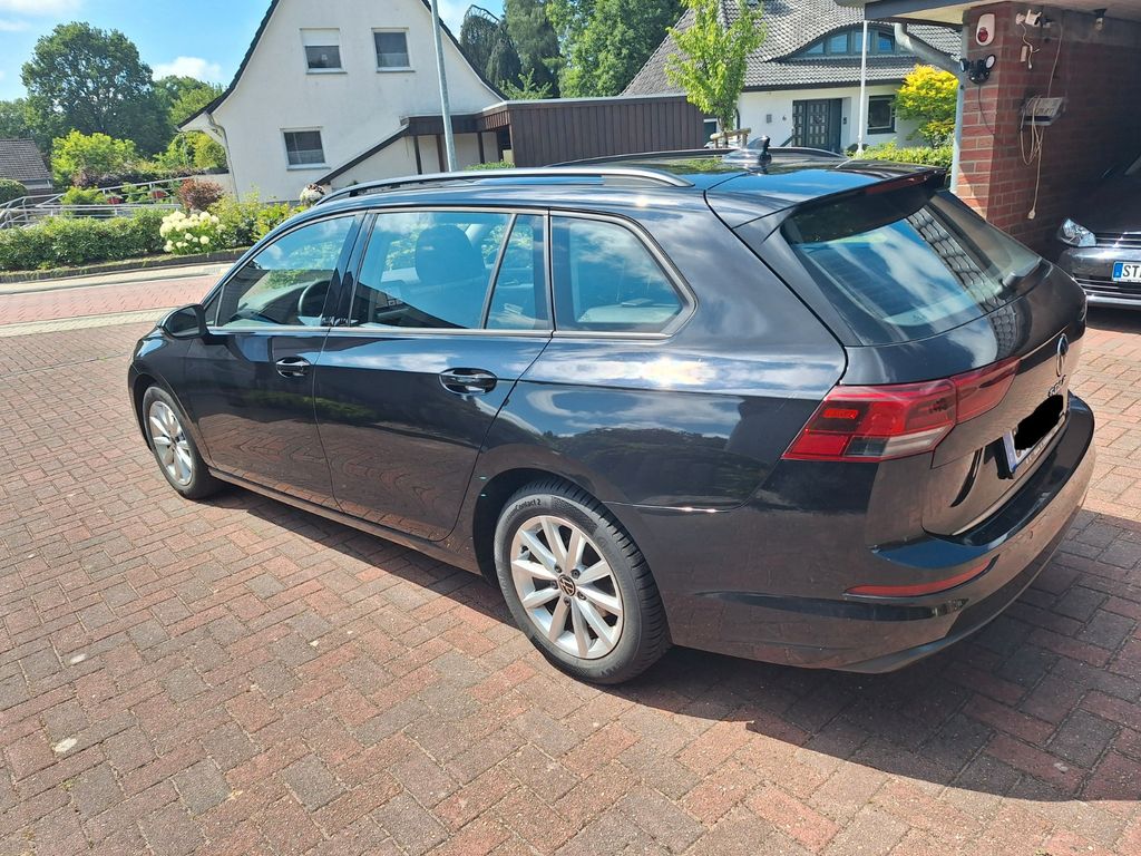 Image of Volkswagen Golf