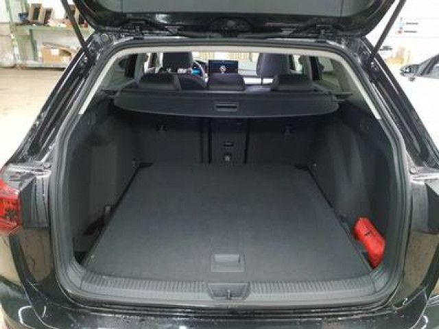Volkswagen Golf Variant GOAL 1.5TSI AHK LED NAVI R-KAM SHZ foto 5