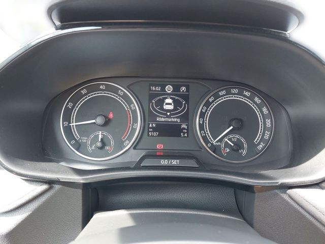 Fabia 1.0 TSI AMBITION LED+NAVI+KAMERA+LANE ASS+