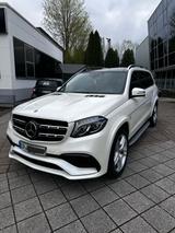 Mercedes-Benz GLS 63 AMG Massage 7-Sitzer  - weiße Mercedes-Benz GLS 63