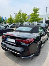 BMW M4 Cabrio / M Drivers Package / 8-fach bereift - gebrauchte BMW M4 aus dem Jahr 2024