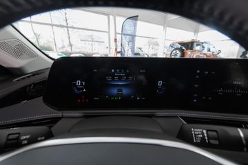 Bild 17 Andere Bestune B70 Pano, 360 Cam, SH, Carplay