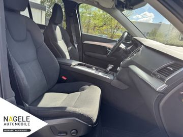 Volvo XC90 - 11