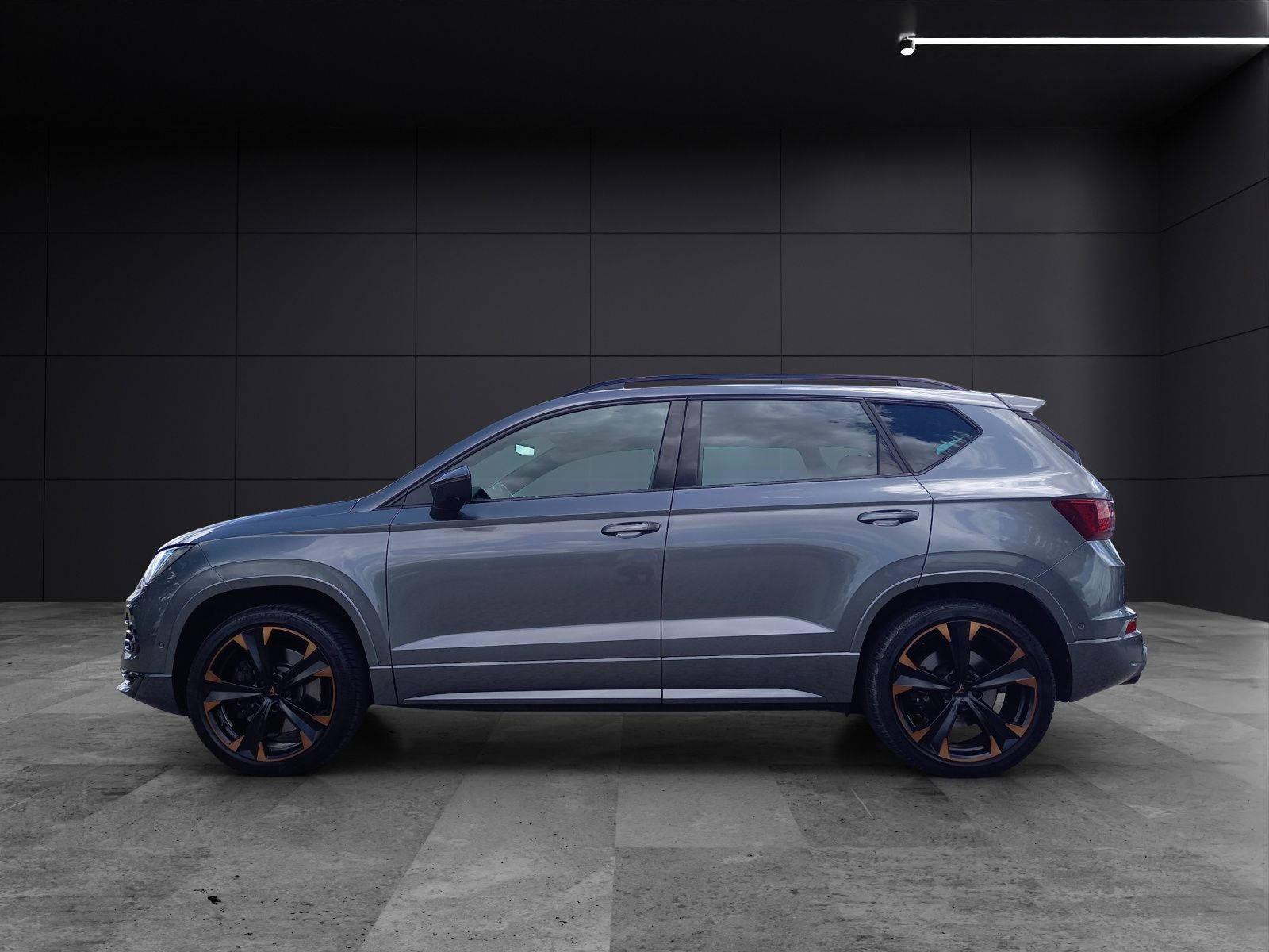 Fahrzeugabbildung CUPRA Ateca 4Drive 2.0 TSI DSG PANO BEATS ACC