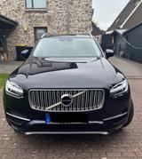 Volvo XC90 D5 AWD Inscription / magic blue metallic - Volvo XC90 Gebrauchtwagen in Hamburg