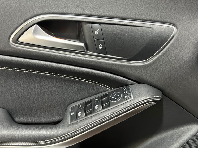 Mercedes-Benz CLA 200 SB,Klima,Navi,Leder,LED,nur 43tkm