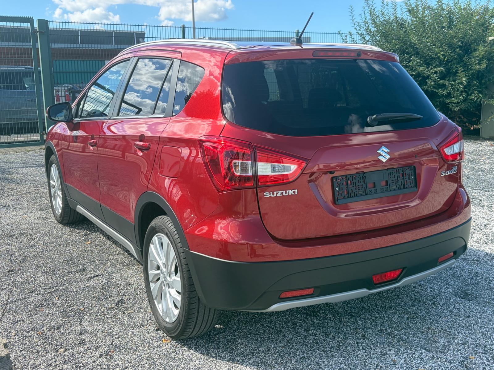 Suzuki (SX4) S-Cross Eu6 Navi Kamera Scheckheft