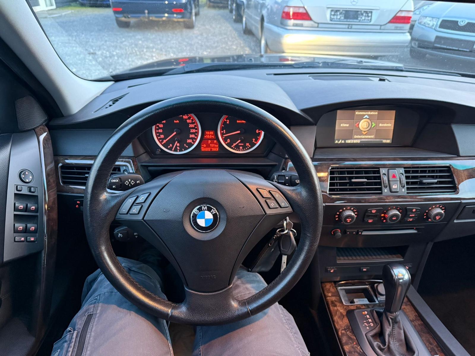 BMW 530i Lim. *90TKM*2.HAND*SCHIEBEDACH*