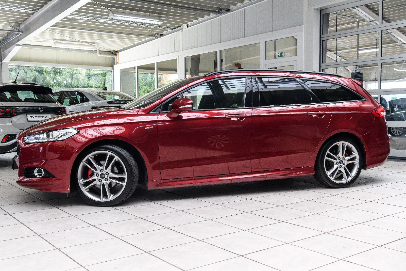 Fahrzeugabbildung Ford Mondeo Turnier ST-Line+PANO+LED+GJR+ACC+SHZ+MEMO