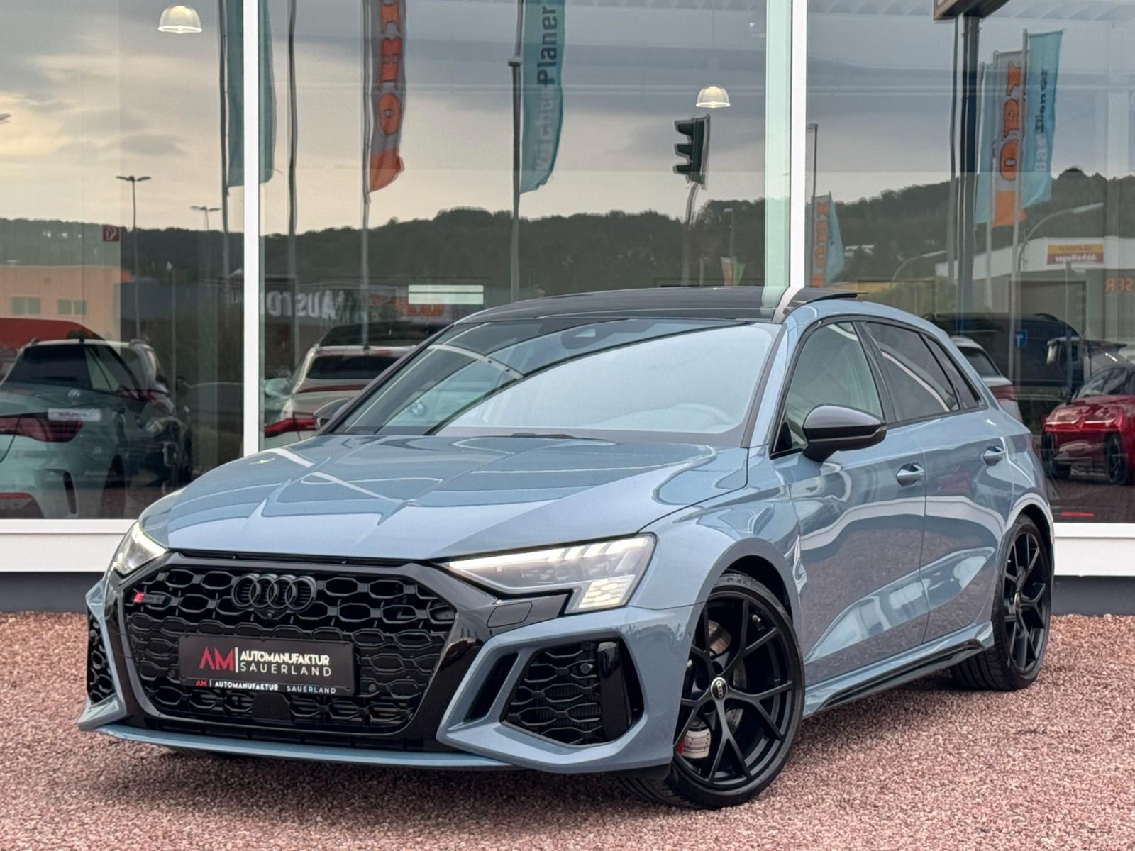 Audi RS3 Sportback 2.5 TFSI quattro*Pano*B&O*Matrix*