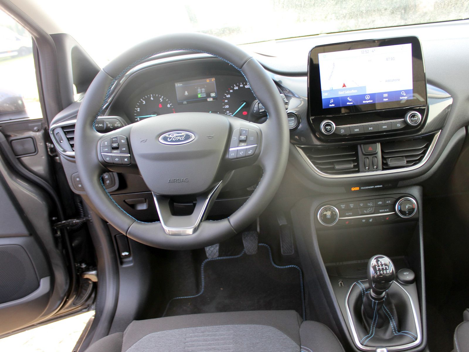 Fahrzeugabbildung Ford Fiesta Active 1,0 EcoBoost Hybrid